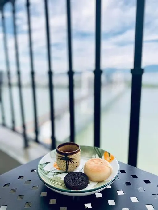 Can Ho Cao Cap Tai Wyndham Danang Golden Bay 0*, 다낭
