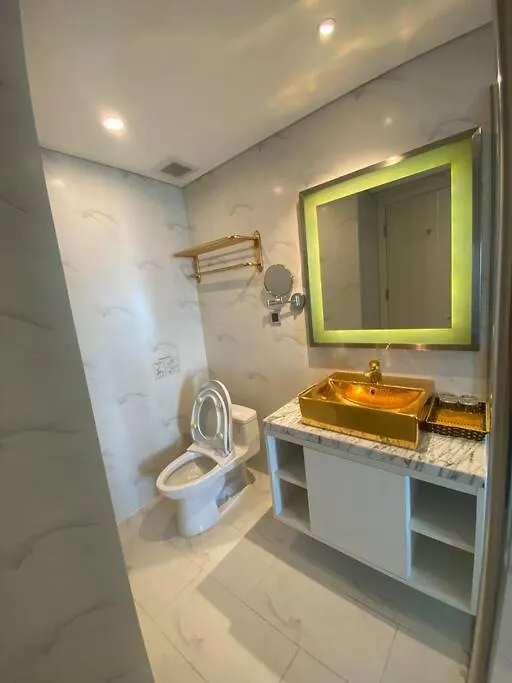 아파트 Can Ho Cao Cap Tai Wyndham Danang Golden Bay